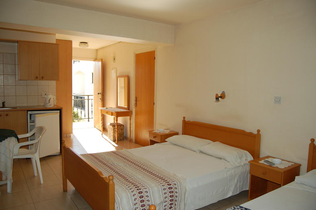 Apartment Nicos & Olympia Polis