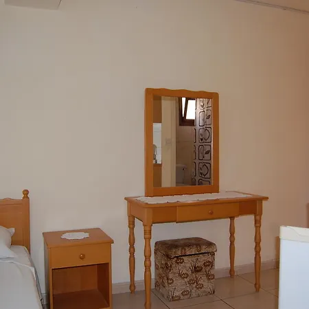 Nicos & Olympia Apartments Polis Room photo