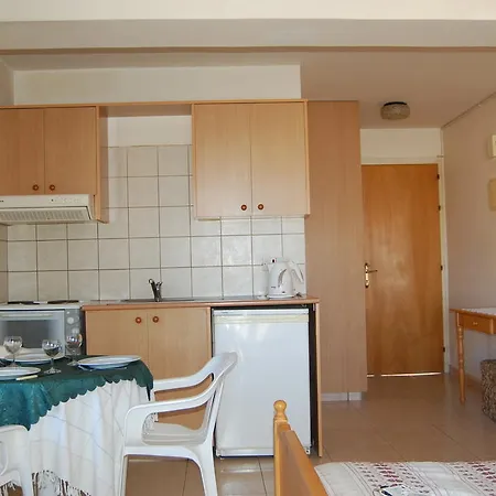 Nicos & Olympia Apartments Polis Room photo