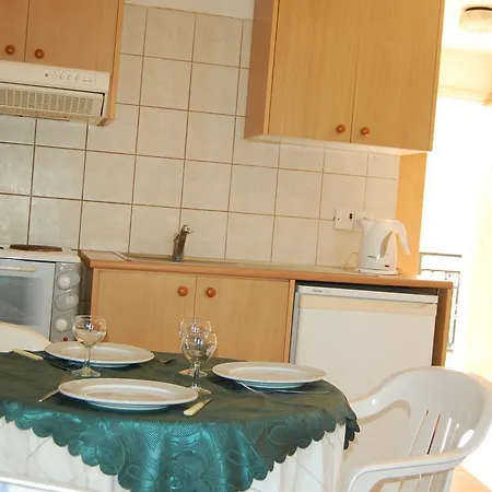 Nicos & Olympia Apartments Polis Room photo
